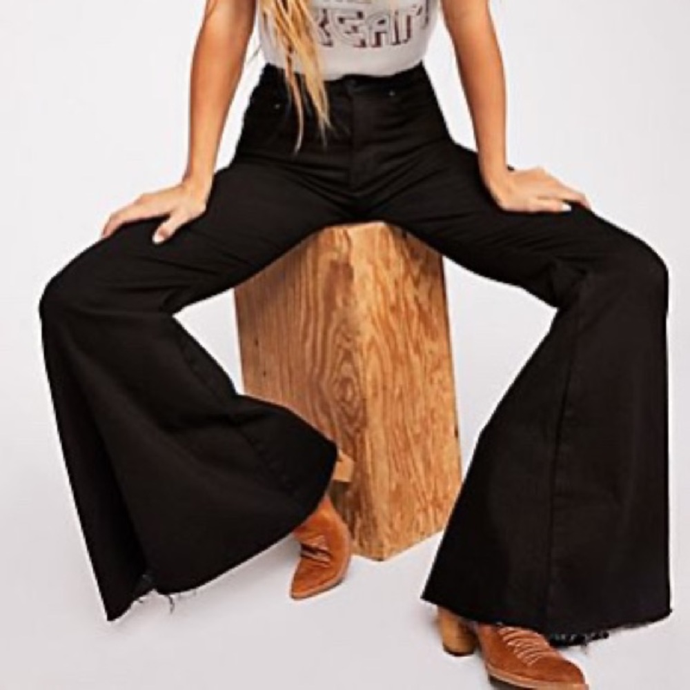 Free People Black CRVY flares